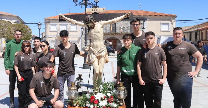 Alaraz vive su multitudinaria romería del Santo Cristo del Monte en una jornada marcada en toda España por el apagón eléctrico