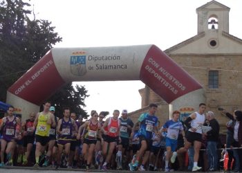 Juan Bueno y Verónica Sánchez ganan la I edición de la carrera popular Cristo de Hornillos celebrada con gran éxito en Arabayona