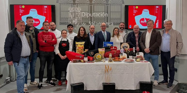 Salamanca en Bandeja refuerza su presencia en Salón gourmets con un stand más amplio y mayor participación de socios