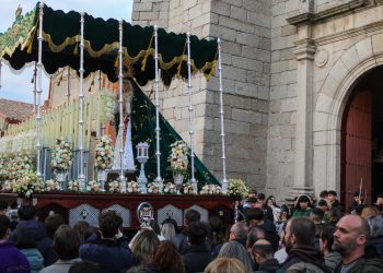 Jesús de Medinaceli, Jesús Flagelado y la Virgen de la Esperanza culminan su encuentro en el Jueves Santo de Peñaranda
