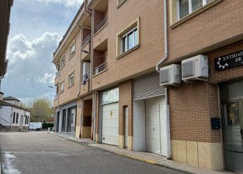 Continúan los robos en Peñaranda, esta vez en dos áticos de un edificio de viviendas situado en la calle de Santa Apolonia