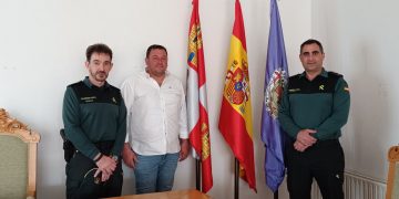 Villoria recibe al nuevo teniente coronel de la Guardia Civil Arturo Marcos y le transmite su preocupación por los robos en el campo