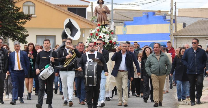 Cantalpino pide a San Isidro Labrador que este año haya buena cosecha, sobre todo de patata, el producto estrella de la localidad