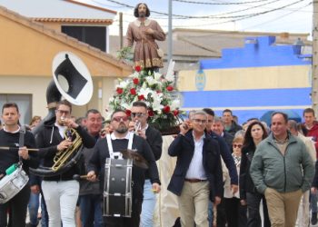Cantalpino pide a San Isidro Labrador que este año haya buena cosecha, sobre todo de patata, el producto estrella de la localidad