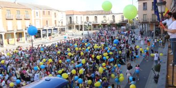 El Grand Prix desata pasiones en Peñaranda: globos amarillos y azules, aplausos y lanzamiento de camisetas en la grabación