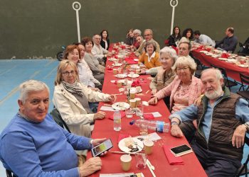 Alaraz recibe mayo con la fiesta anual de la histórica y centenaria asociación de socorros mutuos Santo Cristo del Monte