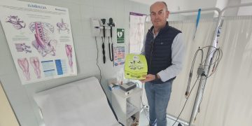 Aldeaseca de la Frontera adquiere un desfibrilador automático y formará a los vecinos para su manejo ante una emergencia