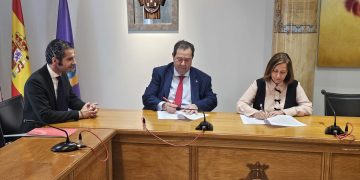 Ayuntamiento de Peñaranda y Cámara de Comercio renuevan el convenio para el vivero Innova que está ya al 90 % de ocupación