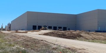 La ampliación de Dulca en Peñaranda contará en el aparcamiento con cuatro estaciones de recarga de vehículos eléctricos