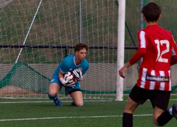El peñarandino Pablo Quiroga Jr vive su tercer ascenso, esta vez como portero del Juvenil A del Unionistas de Salamanca