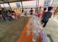 Gran acogida en Peñaranda al mercadillo del «Seve» con los productos artesanales creados por los alumnos del centro