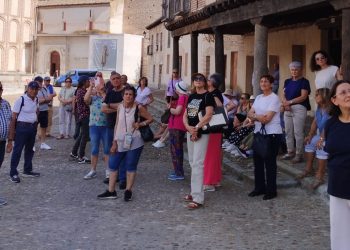 La asociación Ermita de San Blas de Santiago de la Puebla, tras los pasos de la reina Isabel la Católica en Madrigal y Arévalo