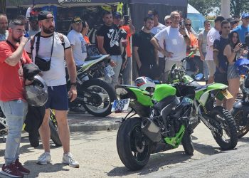 Las motos «toman» Villoria en una multitudinaria concentración que llena la villa de rugidos de motor y de un gran ambiente