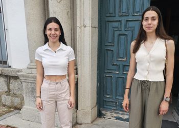 Vega Casas Orgaz y María Díaz García finalizan con Matrícula de Honor sus estudios de Bachillerato en el IES Sánchez Ruipérez