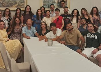 El colegio Severiano Montero celebra sus 40 años de historia en Peñaranda con un emotivo reencuentro de antiguos alumnos