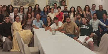 El colegio Severiano Montero celebra sus 40 años de historia en Peñaranda con un emotivo reencuentro de antiguos alumnos