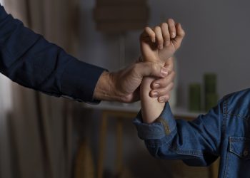 Interior ordena a los cuerpos policiales el refuerzo de la protección a las víctimas de violencia de género durante el periodo estival