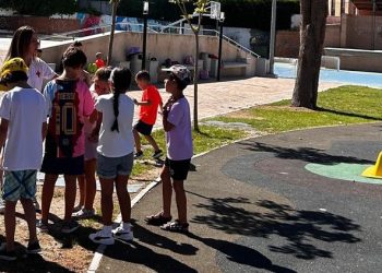 Diversión, aprendizaje y conciliación en el campamento urbano de Cruz Roja en Peñaranda que se desarrolla del 7 al 24 de julio