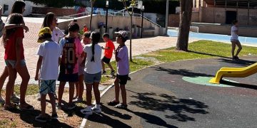 Diversión, aprendizaje y conciliación en el campamento urbano de Cruz Roja en Peñaranda que se desarrolla del 7 al 24 de julio
