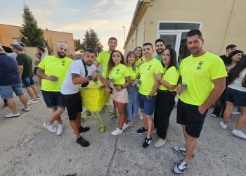 Bóveda del Río Almar inicia sus fiestas de verano con una gran parrillada popular en el parque y la macrodiscoteca Saturno