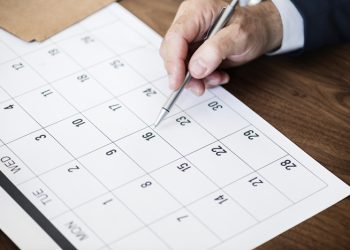 El año 2026 traerá 12 días festivos en Castilla y León: el 1 de noviembre y el 6 de diciembre (domingos) se pasarán al lunes