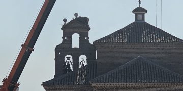 Vuelven las campanas a la iglesia de las Carmelitas en Peñaranda tras la instalación de un nuevo sistema para el volteo automático