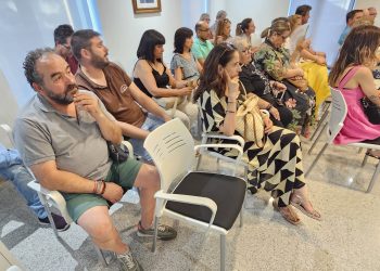 Las peticiones del comercio de Peñaranda: más aparcamientos, mejor señalización de la zona comercial y vales descuento