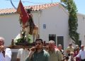 Cordovilla vive el día grande de sus fiestas patronales con los actos religiosos y las típicas jotas en honor a Santiago Apóstol