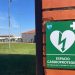 El polideportivo «Lorena Martín» de Peñaranda se suma a los espacios cardioprotegidos y cuenta ya con un desfibrilador