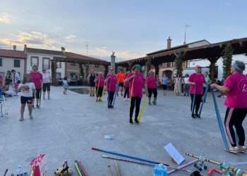 Mancera de Abajo inicia sus fiestas con una clase de aeróbic al aire libre y una intensa y variada semana de actividades a la vista