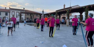 Mancera de Abajo inicia sus fiestas con una clase de aeróbic al aire libre y una intensa y variada semana de actividades a la vista
