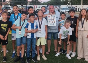 El Promesas Las Villas reúne en Villoria a más de 150 personas en una gran fiesta de confraternidad con motivo del Día del Club