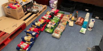 El spinning solidario de Peñaranda suma un nuevo éxito y dona alimentos y productos de higiene para el Fondo Municipal