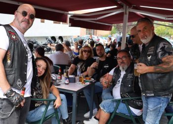 Peñaranda «ruge» con los moteros: éxito de convocatoria en la IX edición de la concentración organizada por Comando Bracamonte