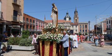 Santa María Reina se gana el cariño de los peñarandinos: la fiesta de la patrona de la ciudad se vive con gran solemnidad religiosa