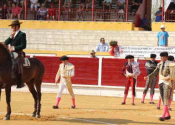 Tarde de toros en Peñaranda con Sergio Pérez, Manuel Escribano e Ismael Martín y un recuerdo a Jero Madrid en el tendido