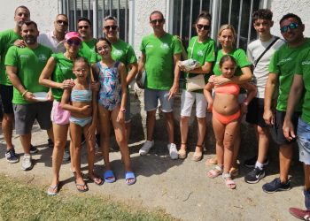 Aldeaseca de la Frontera reparte 600 raciones de paella y recauda entre vecinos y visitantes donativos para luchar contra el cáncer