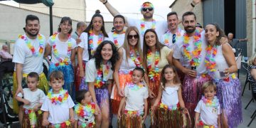 Los Quintos del 75, protagonistas del pregón de las Fiestas de la Patata en Arabayona de Mógica entre las ovaciones del público
