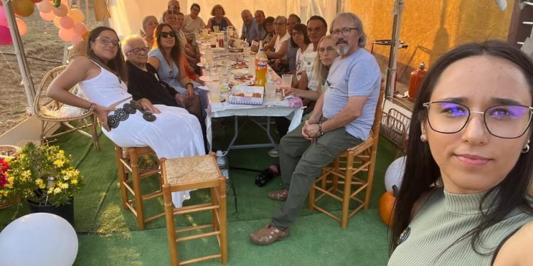 Emérita, la persona más longeva de Villoruela, celebra sus 102 años en una gran fiesta de cumpleaños junto a su familia
