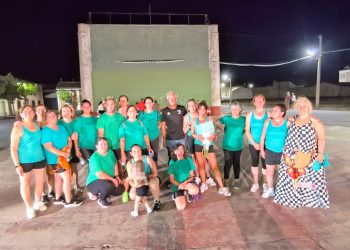 Las alumnas de zumba de El Campo de Peñaranda ofrecen una master class enmarcada en las actividades de la Semana Cultural
