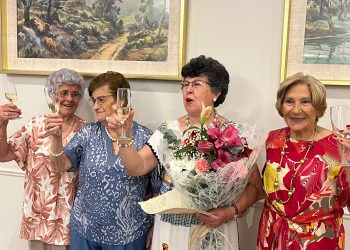 La asociación Paloma de la Paz, de Cantaracillo, inaugura su semana cultural con una comida de hermandad en Las Cabañas