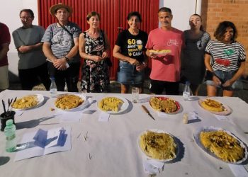 Cantaracillo deleita el paladar con degustación de jamón por la mañana y un concurso de tortillas españolas por la tarde