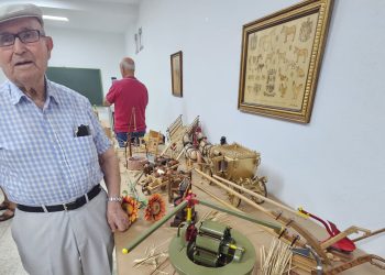 Jesús Martín Sánchez muestra en Cantaracillo la «Naturaleza tallada» que evoca tiempos pasados y tradiciones del medio rural