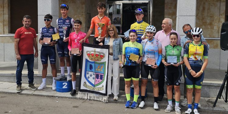Samuel Zapatero y Luna Ávila ganan la II edición del Gran Premio Diputación de Ciclismo celebrada con gran éxito en Babilafuente