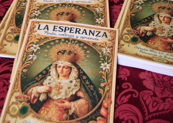 «La Esperanza, pinta, colorea y aprende»: la iniciativa del grupo joven para financiar el proyecto del paso de palio en Peñaranda