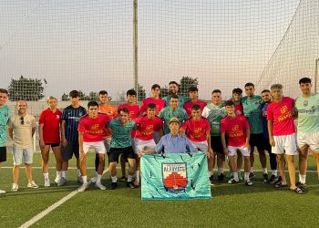 Construcciones Alfayate se proclama vencedor en la final del torneo de fútbol 7 de verano en el polideportivo de Peñaranda