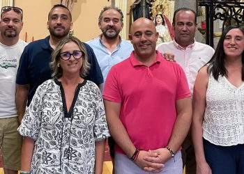 Guillermo Flores seguirá presidiendo la cofradía y cabildo del Santo Cristo del Humilladero en Peñaranda tras ser reelegido