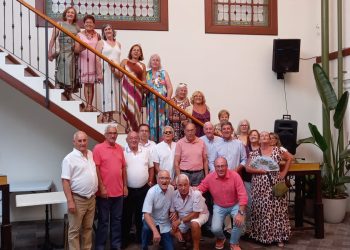 Los «Parralos» se reúnen en Peñaranda para celebrar un bonito reencuentro de primos y disfrutar de una comida en Las Cabañas