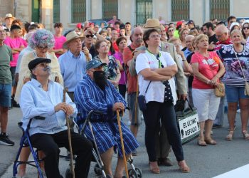 Palaciosrubios arranca sus fiestas con un emotivo pregón del coronel del Ejército del Aire Francisco Javier Mendi Pompa