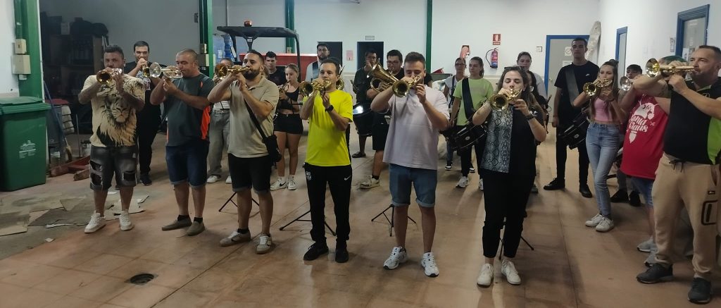 banda 17 e1758140603300